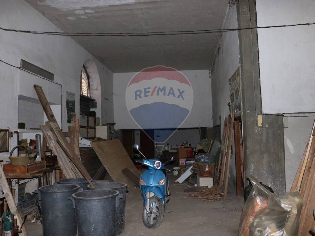 locale commerciale in vendita a Catania in zona Centro Storico