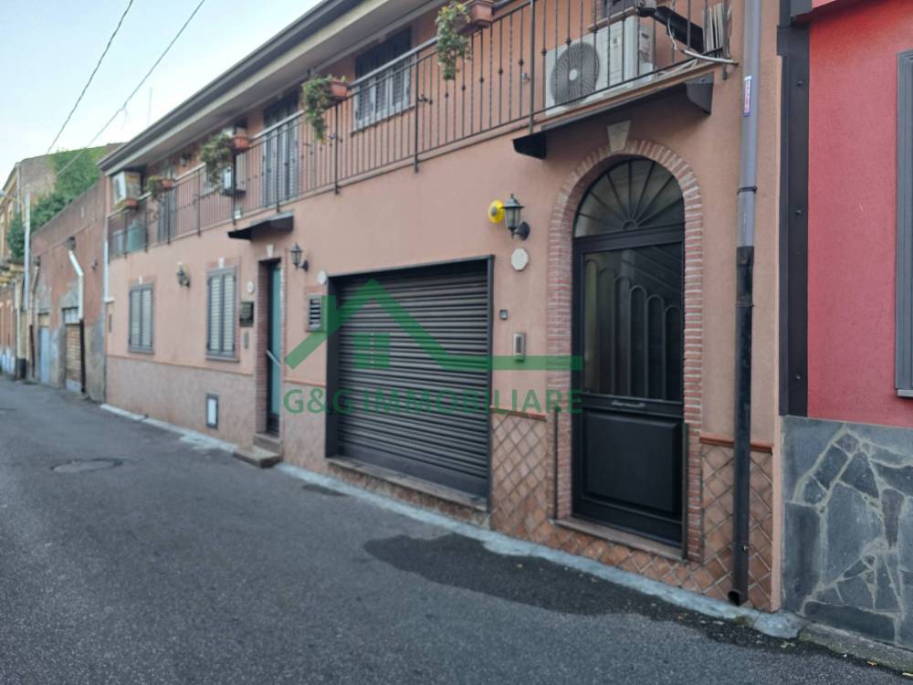 casa indipendente in vendita a Catania in zona Cibali