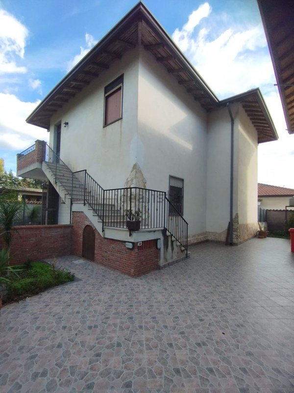 casa indipendente in vendita a Catania in zona San Giuseppe la Rena