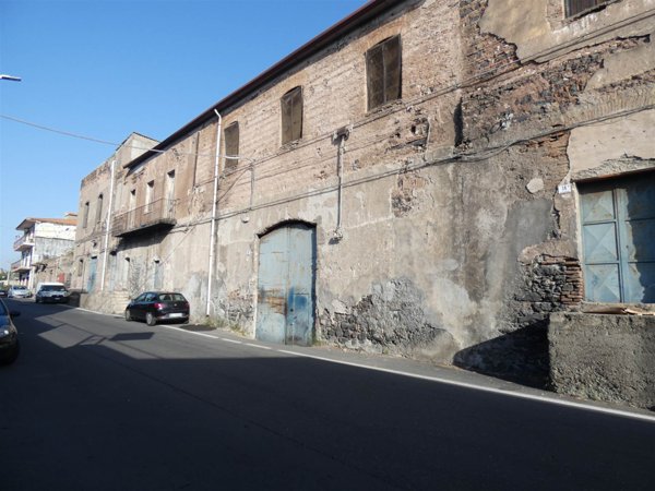 negozio in vendita a Catania
