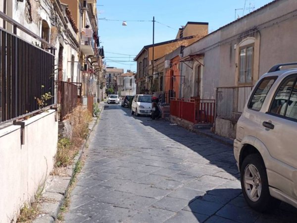 appartamento in vendita a Catania in zona Centro Storico