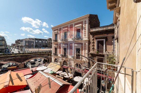 appartamento in vendita a Catania in zona Centro Storico
