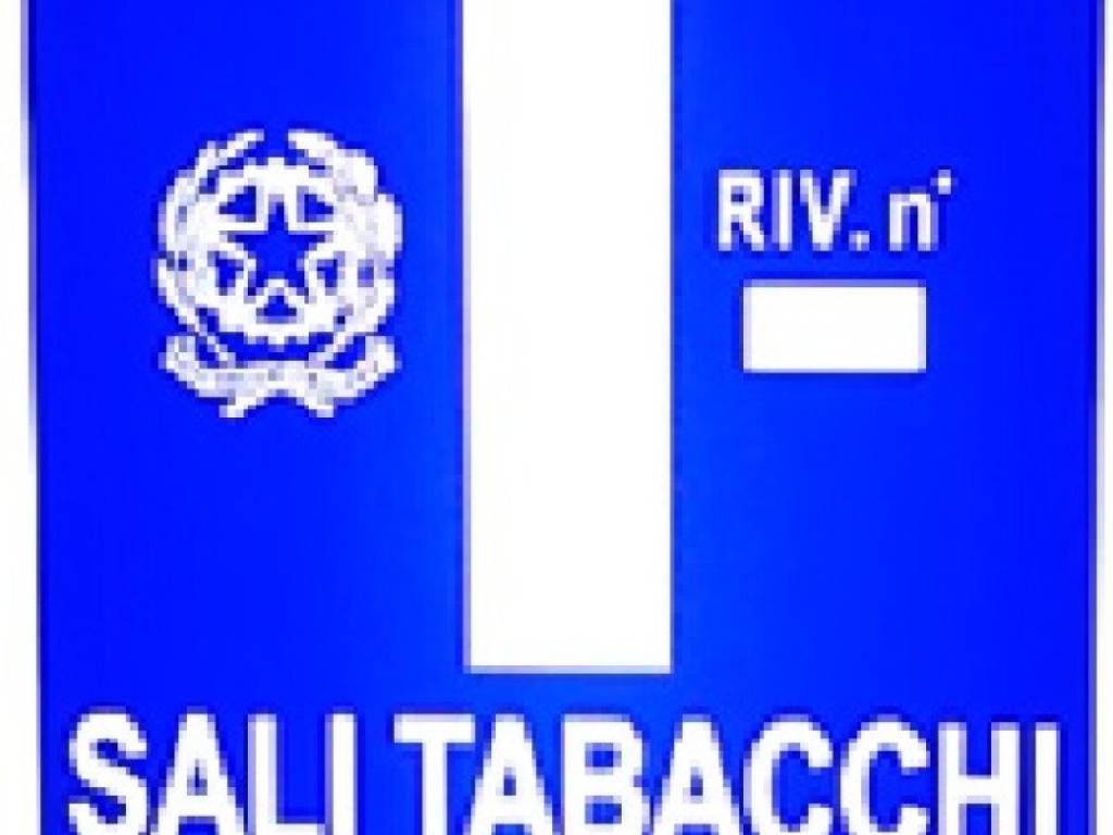 negozio in vendita a Catania in zona Ognina