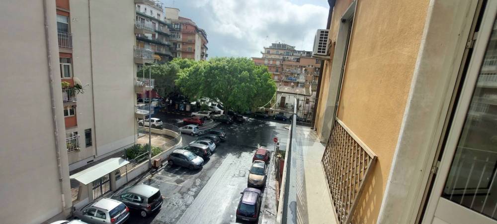 appartamento in vendita a Catania in zona Centro Storico