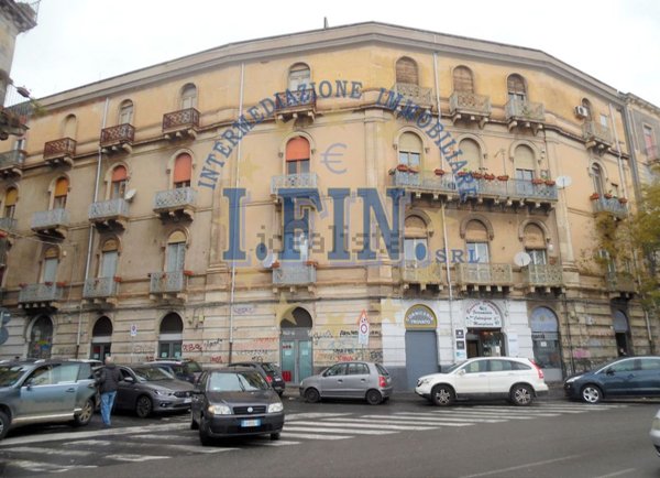appartamento in vendita a Catania in zona Centro Storico