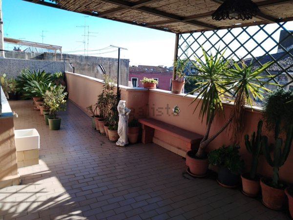 appartamento in vendita a Catania in zona Centro Storico