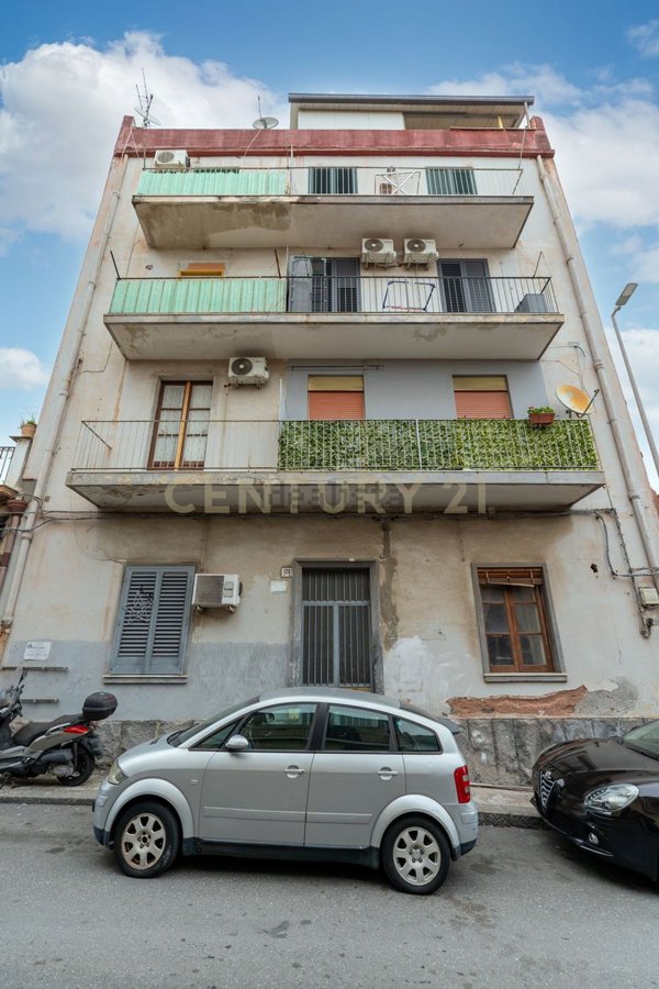 appartamento in vendita a Catania in zona Picanello
