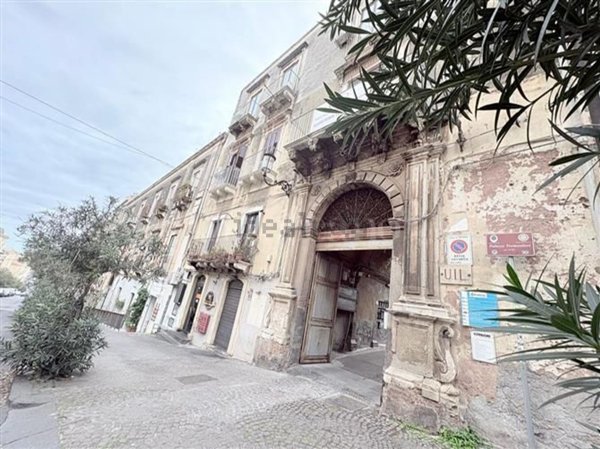 appartamento in vendita a Catania in zona Centro Storico