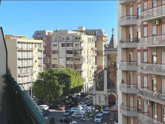 appartamento in vendita a Catania in zona Picanello