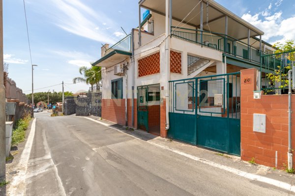 appartamento in vendita a Catania in zona San Giovanni di Galermo