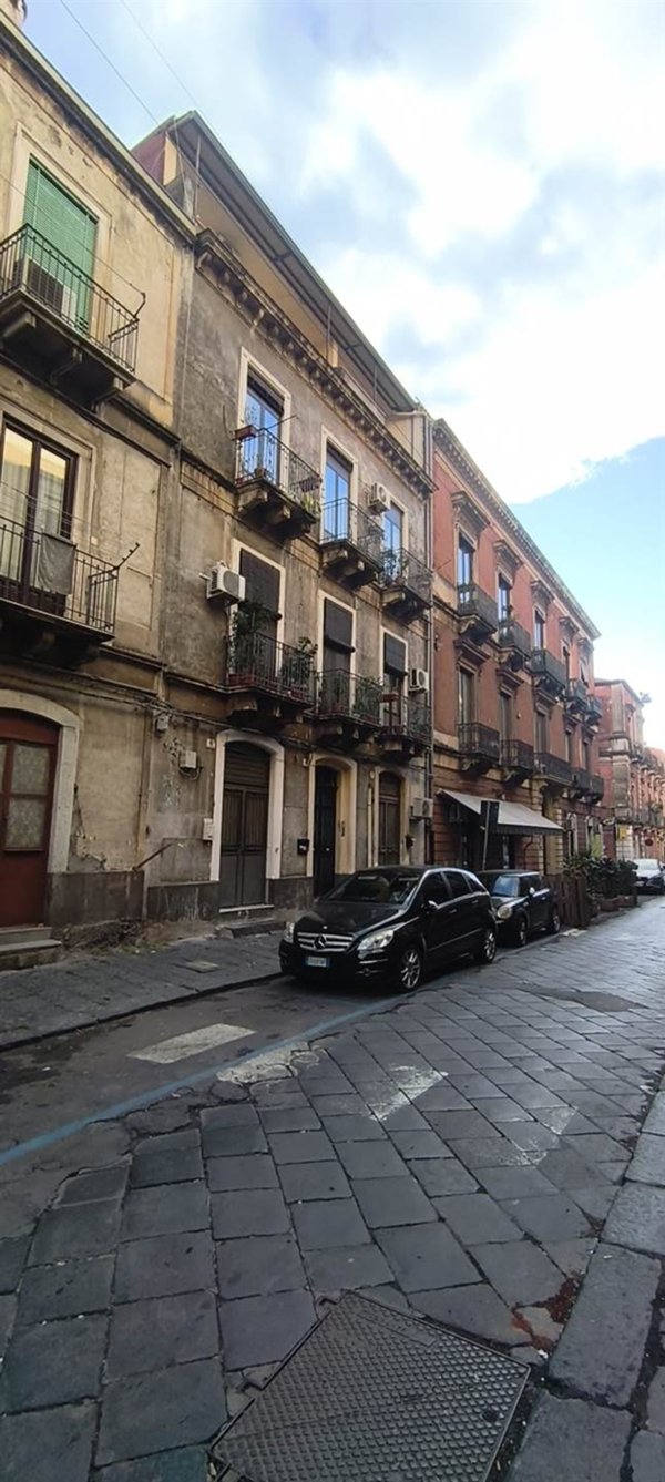 appartamento in vendita a Catania in zona Centro Storico