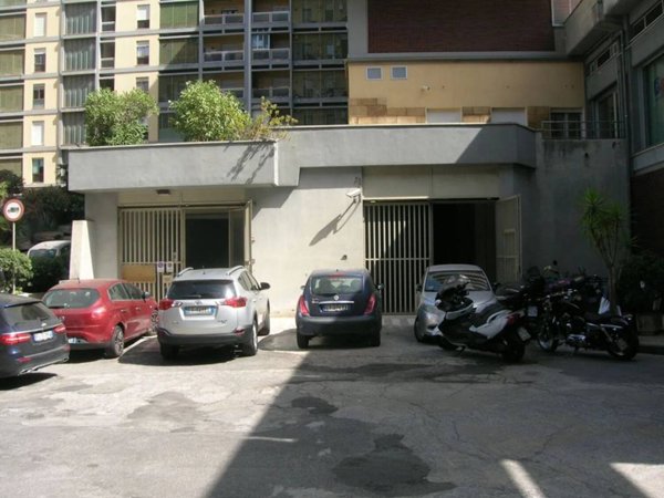 negozio in vendita a Catania