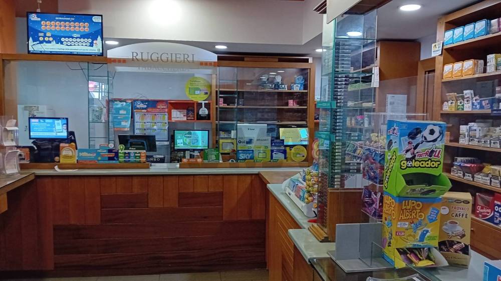 negozio in vendita a Catania