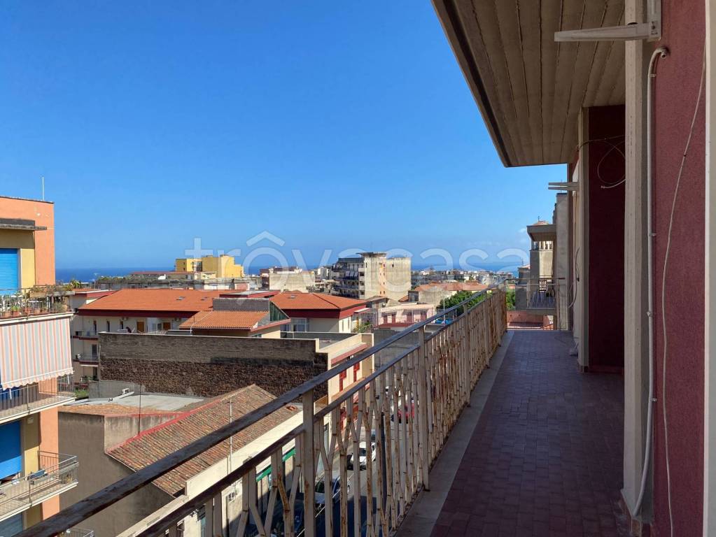 appartamento in vendita a Catania in zona Barriera del Bosco