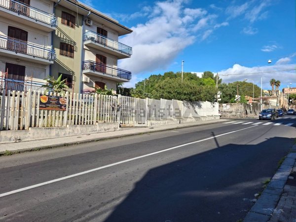 trivano in vendita a Catania in zona Cibali