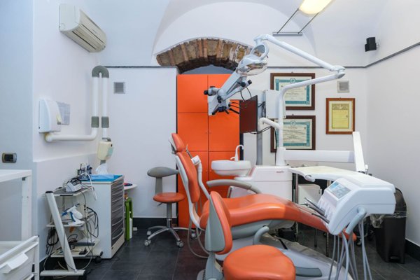 negozio in vendita a Catania in zona Fontanarossa