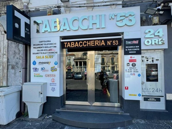 negozio in vendita a Catania in zona Centro Storico