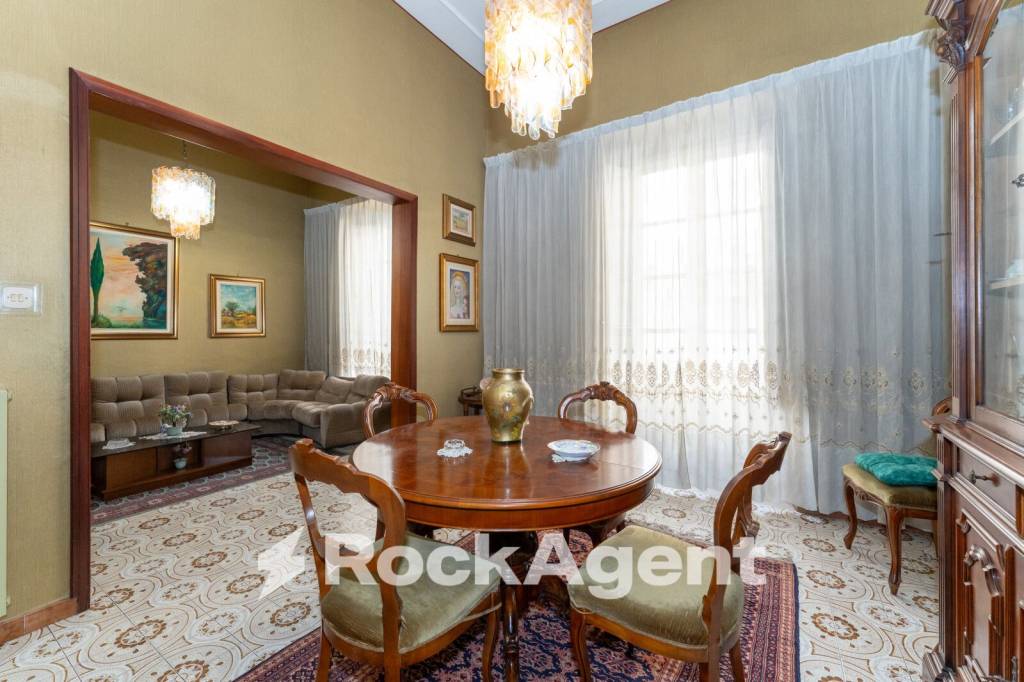 appartamento in vendita a Catania in zona Centro Storico