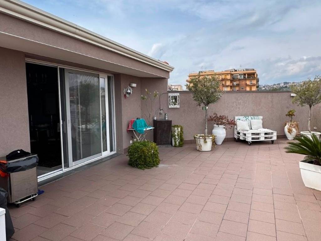 appartamento in vendita a Catania in zona Picanello