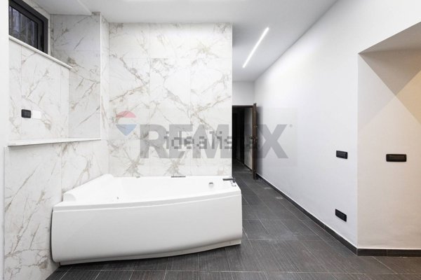 appartamento in vendita a Catania in zona Picanello