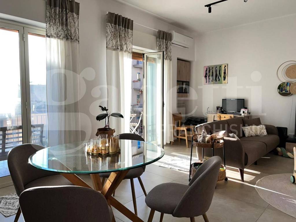 appartamento in vendita a Catania in zona Ognina