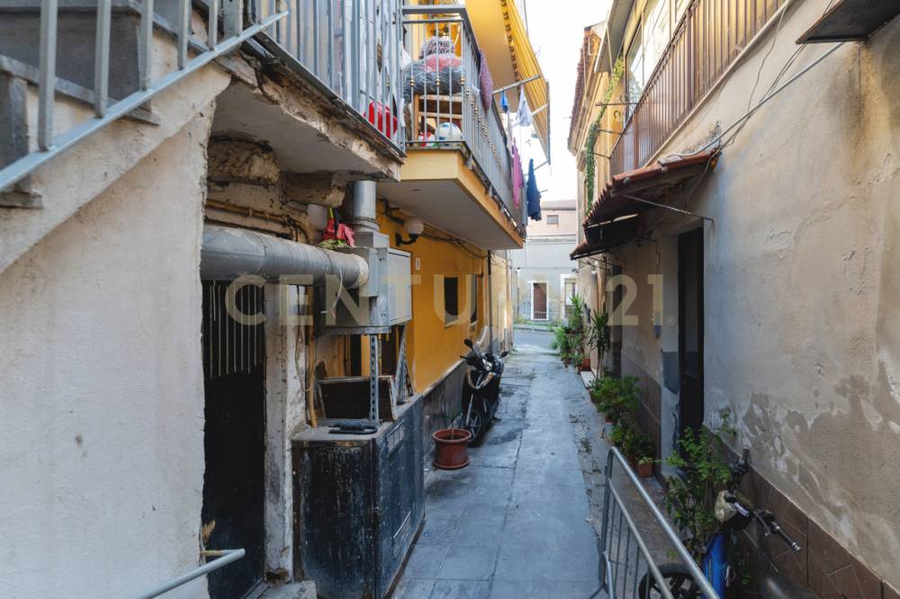 casa indipendente in vendita a Catania in zona Centro Storico