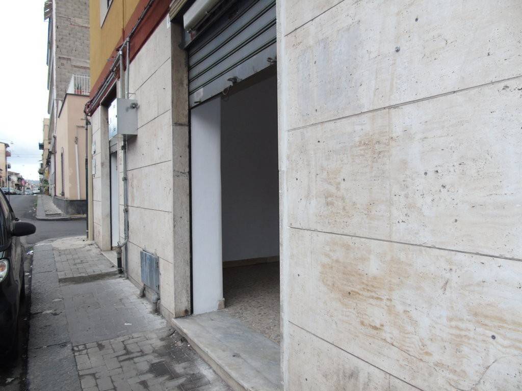 negozio in vendita a Catania in zona Picanello
