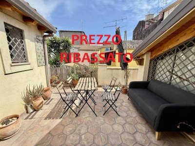 casa indipendente in vendita a Catania in zona Centro Storico