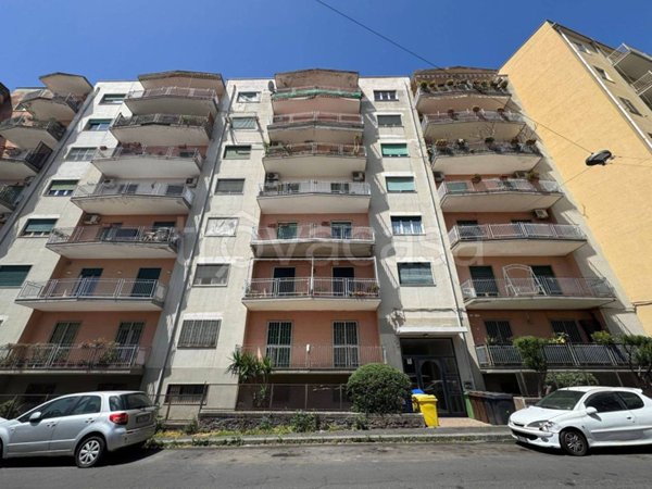 appartamento in vendita a Catania in zona Cibali