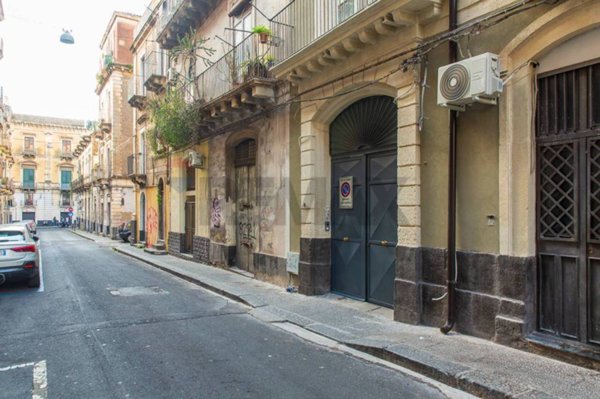 appartamento in vendita a Catania in zona Centro Storico