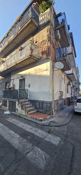 appartamento in vendita a Catania in zona Picanello