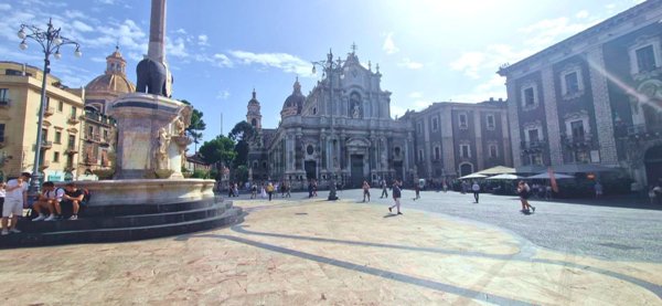 appartamento in vendita a Catania in zona Centro Storico