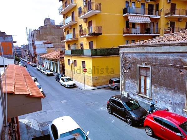 appartamento in vendita a Catania in zona Picanello