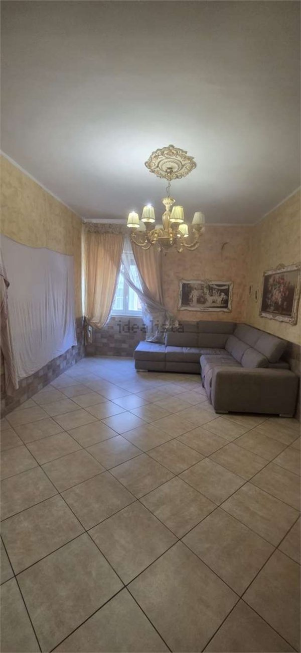 appartamento in vendita a Catania in zona Villaggio Sant'Agata