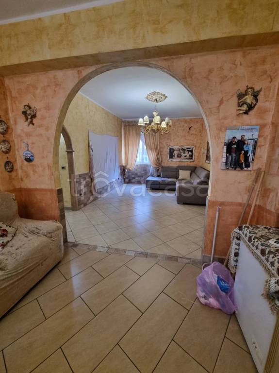 appartamento in vendita a Catania in zona Villaggio Sant'Agata