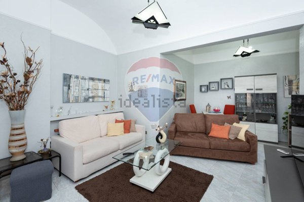 appartamento in vendita a Catania in zona Centro Storico