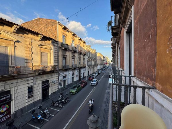 appartamento in vendita a Catania in zona Centro Storico