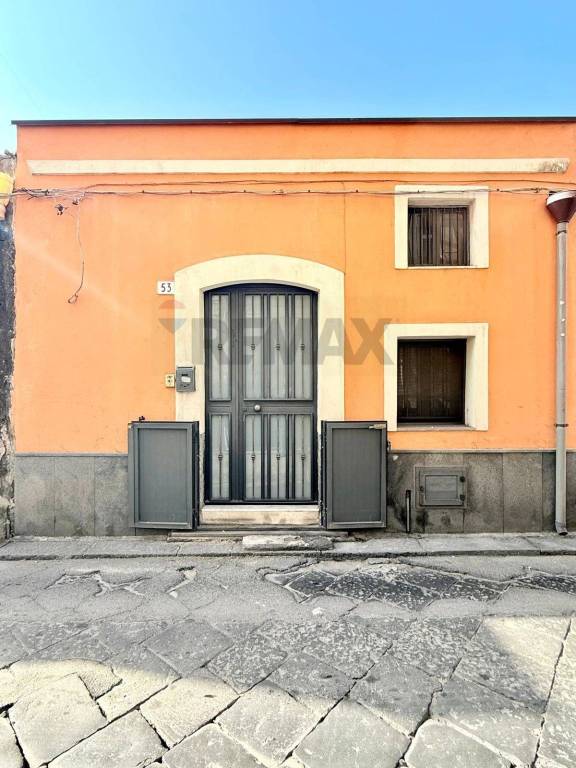 casa indipendente in vendita a Catania in zona Centro Storico