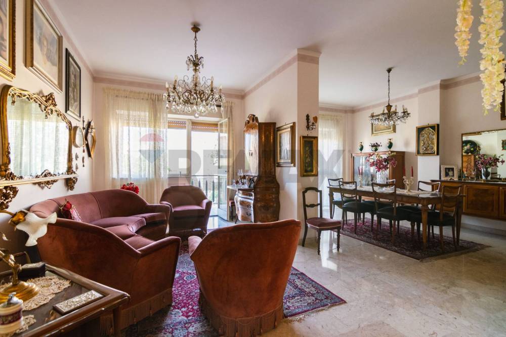 appartamento in vendita a Catania in zona Centro Storico