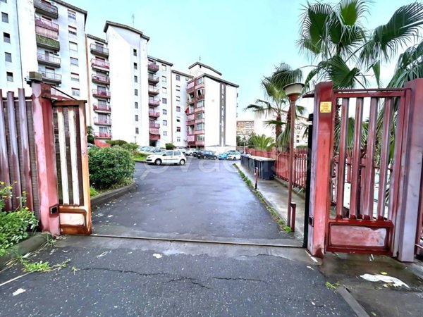 appartamento in vendita a Catania in zona Librino