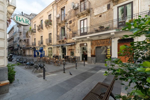 negozio in vendita a Catania in zona Centro Storico