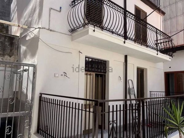 appartamento in vendita a Catania in zona Picanello