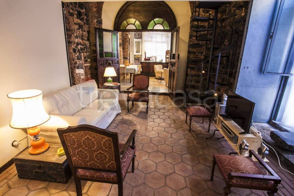 appartamento in vendita a Catania in zona Centro Storico