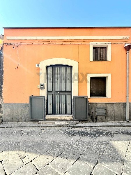 casa indipendente in vendita a Catania in zona Centro Storico
