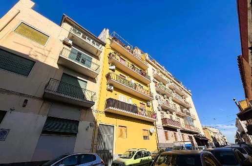 appartamento in vendita a Catania in zona Picanello