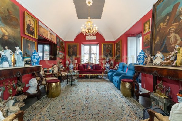 appartamento in vendita a Catania in zona Centro Storico