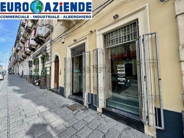 casa indipendente in vendita a Catania in zona Centro Storico