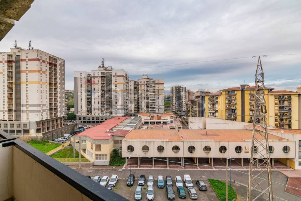 appartamento in vendita a Catania in zona Librino