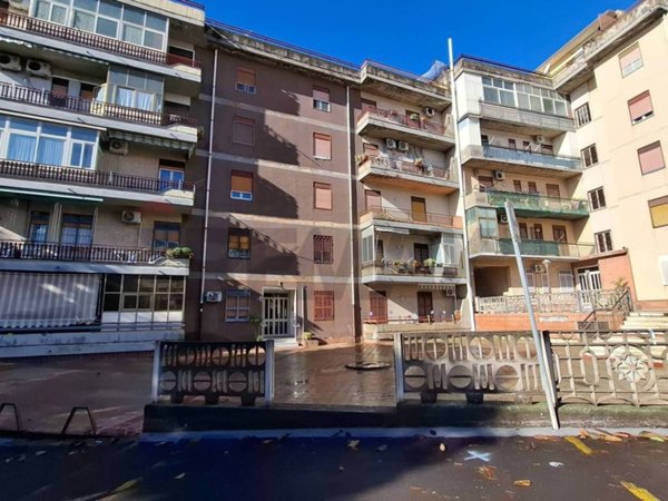 appartamento in vendita a Catania in zona Nesima