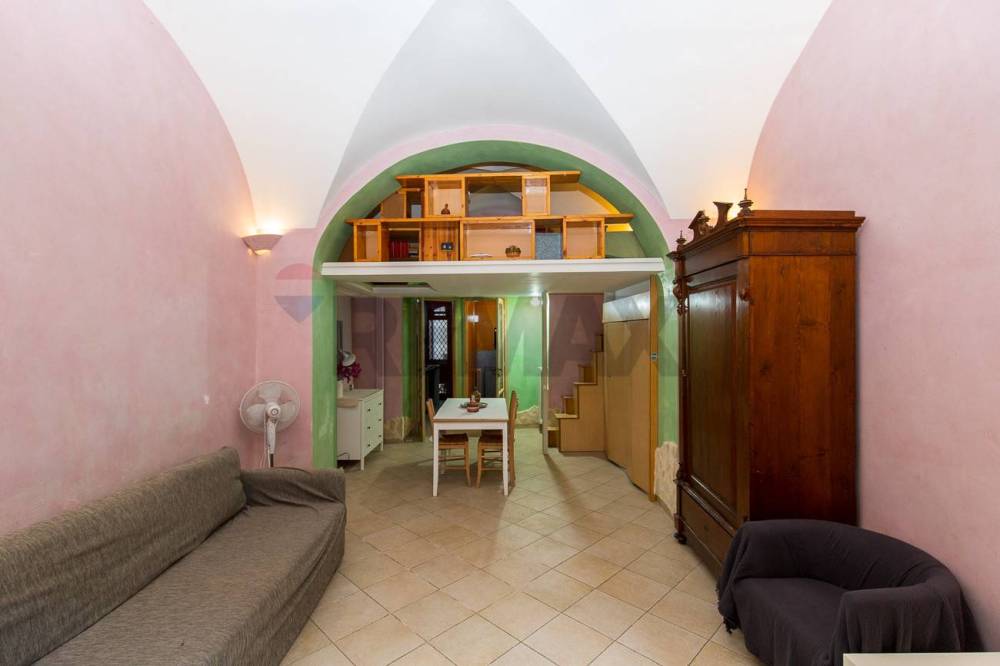 appartamento in vendita a Catania in zona Centro Storico